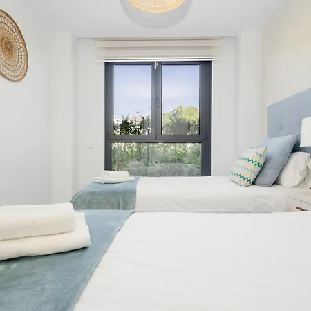 Apartment Magnificent Apartment, Close To The Beach, In Estepona